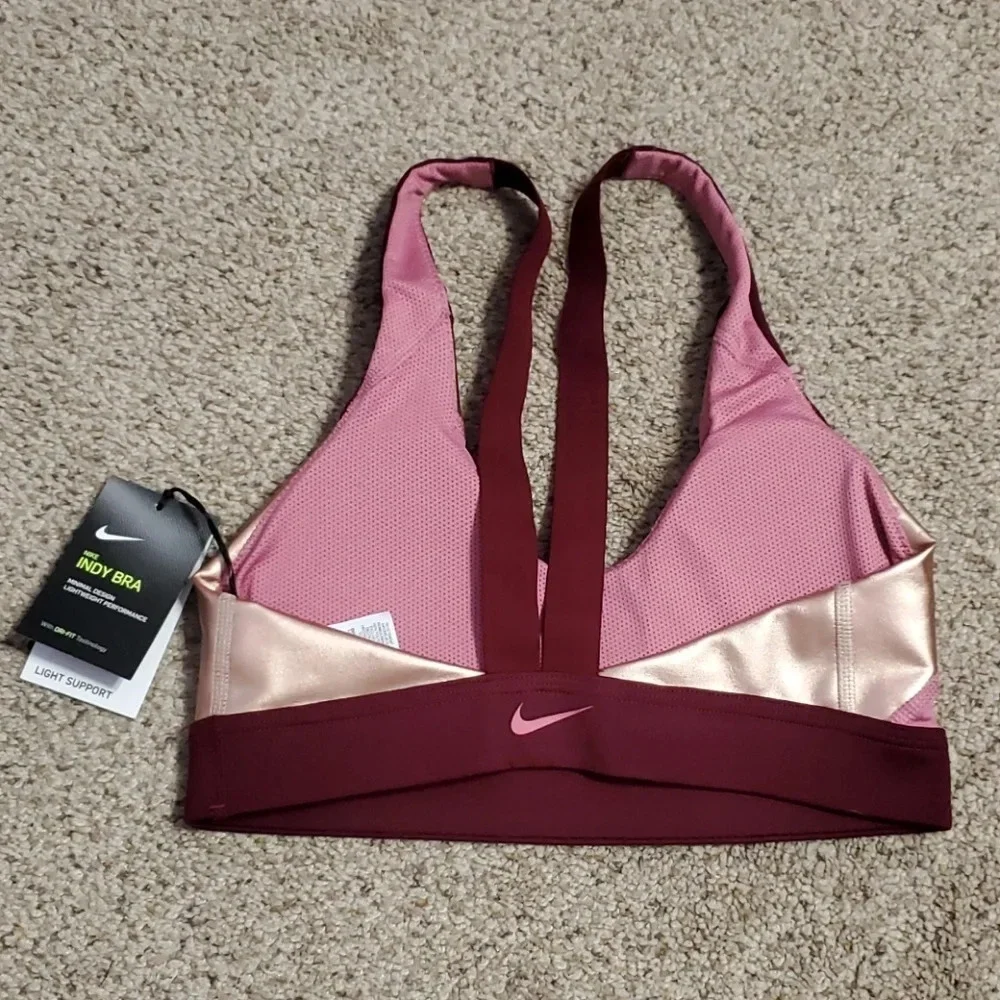 NWT Nike Indy Metallic Low Impact Sports Bra M
